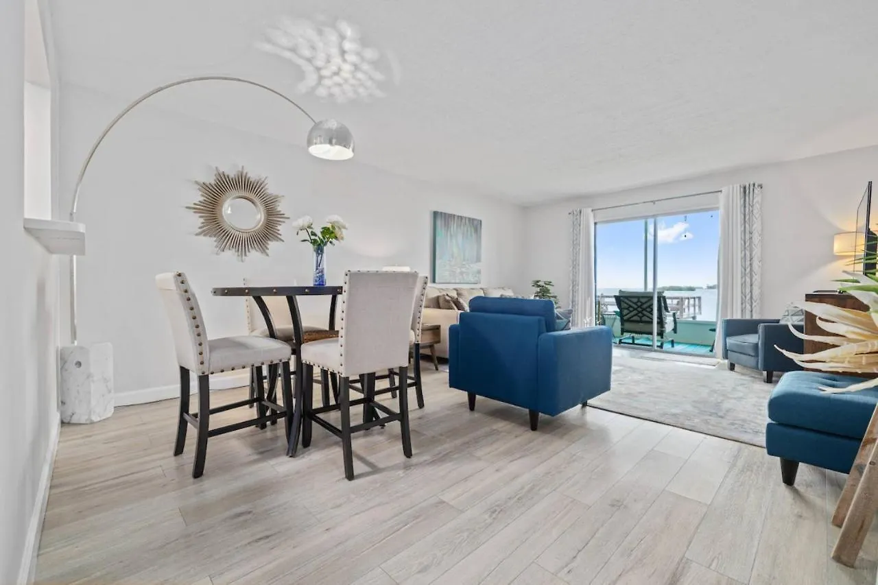 Stunning 1St Floor Views Villa Dunedin Holiday home